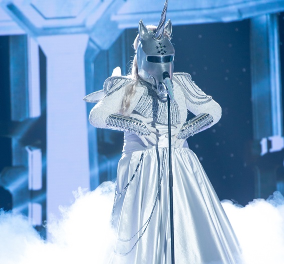 masksinger_carre.jpg masksinger_carre.jpg